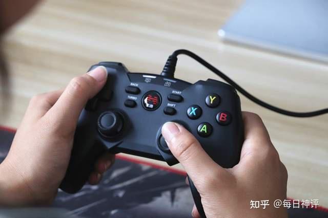 用手柄玩的游戲