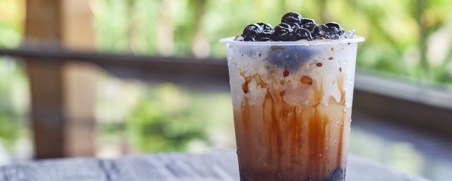 學(xué)習(xí)做奶茶