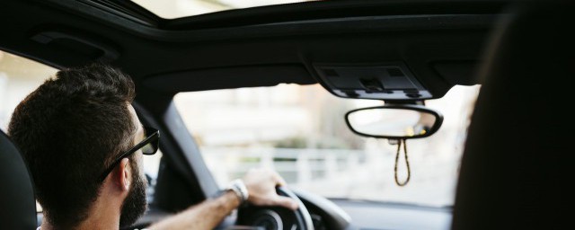 汽車plus是什么意思