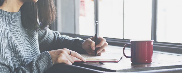 滔滔不絕中的滔是什么意思