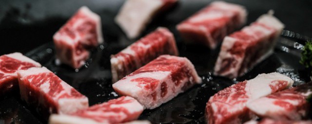 清水煮牛肉放什么調料