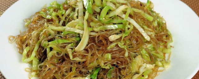 卷心菜炒粉絲的做法