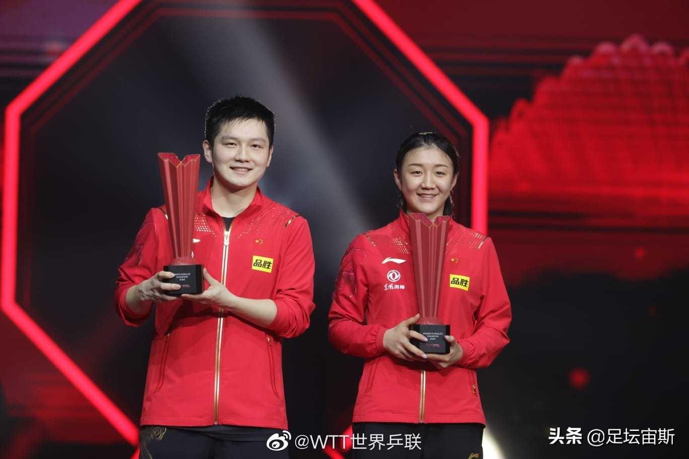 陳夢和樊振東啥關系（男帥女美！樊振東掌鏡和陳夢自拍，王楠全家觀戰，女兒喜歡孫穎莎）