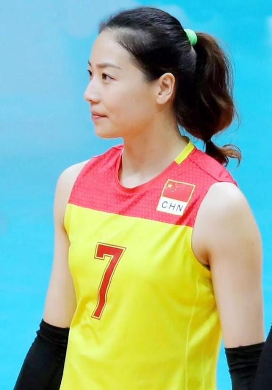 中國女排三大美女漂亮（盤點：中國女排三大美女，顏值不輸明星，個個巾幗不讓須眉）
