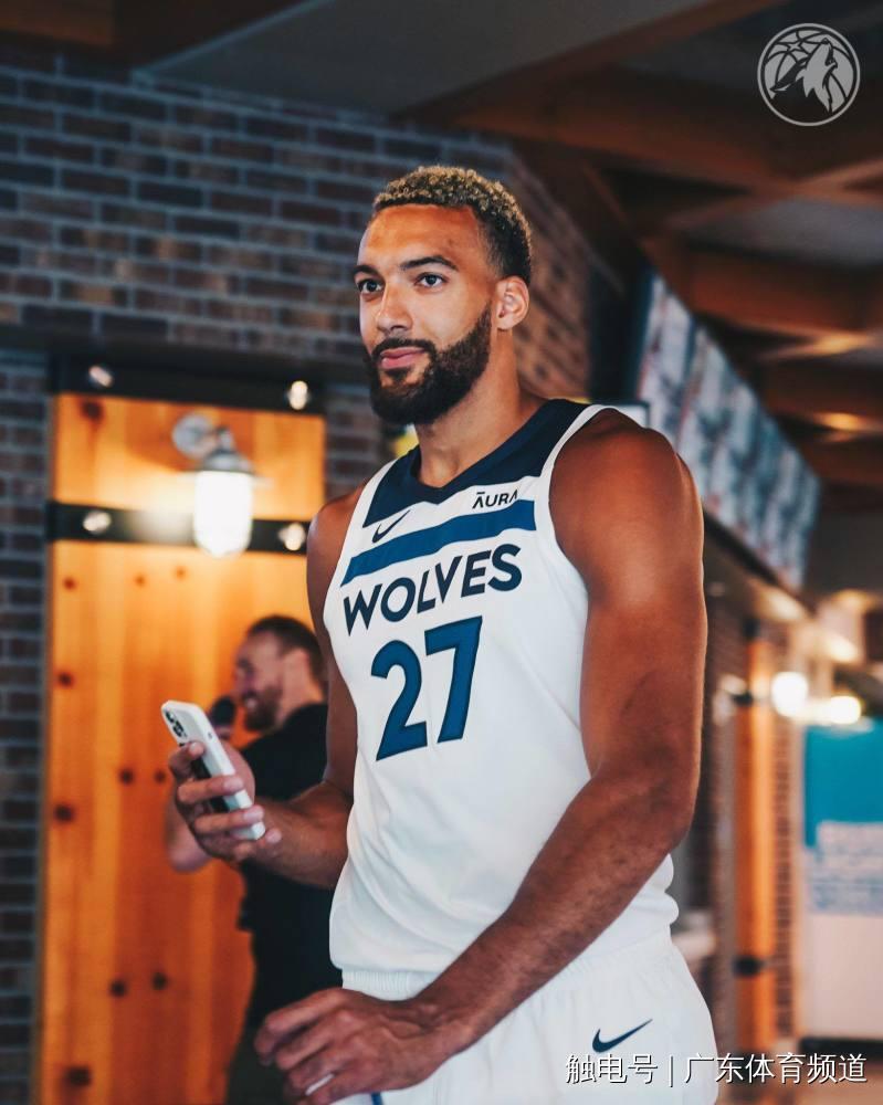 今年nba交易（NBA轉會動態：戈貝爾加盟森林狼 比爾2.51億頂薪續約奇才）