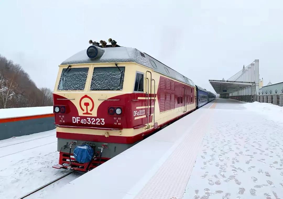 怎么去亞布力滑雪場（哈爾濱-亞布力滑雪攻略）