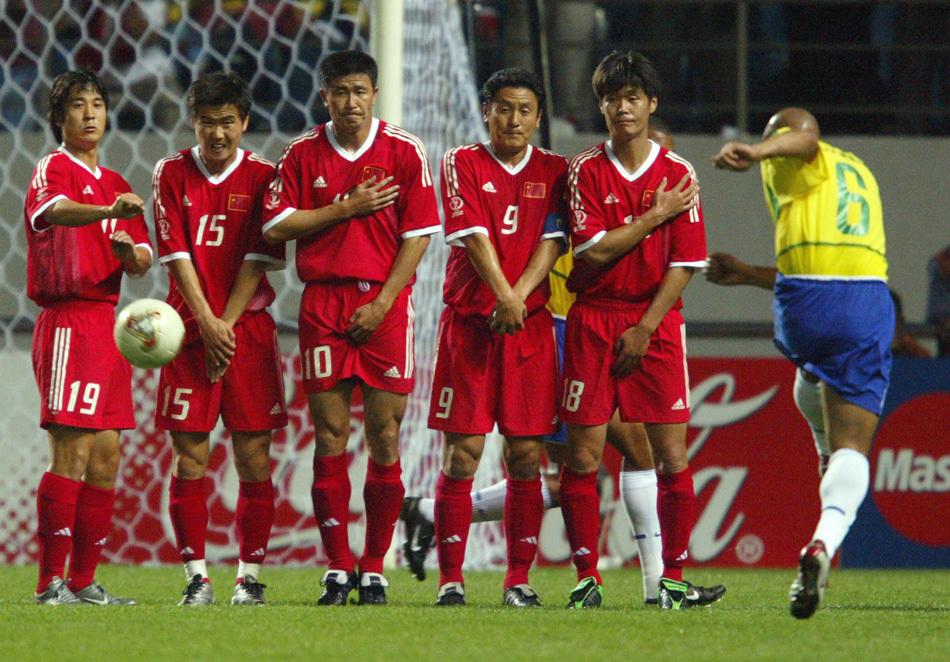 中國為什么不申辦2026世界杯（中國為什么不舉辦世界杯？網友：只需要國足能進一球）