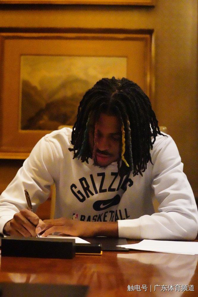 今年nba交易（NBA轉會動態：戈貝爾加盟森林狼 比爾2.51億頂薪續約奇才）