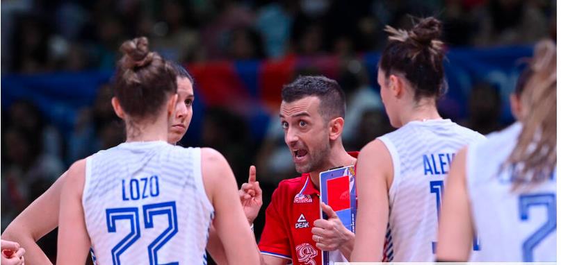 下賽季是否繼續擔任塞維利亞主帥（2022VNL：塞爾維亞主教練意大利人桑塔瑞利）
