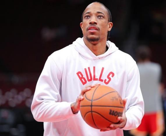 德羅贊爆粗拒絕加盟勇士（拒絕勇士！NBA52分巨星寧可不要冠軍，說出的話卻讓詹皇無地自容）