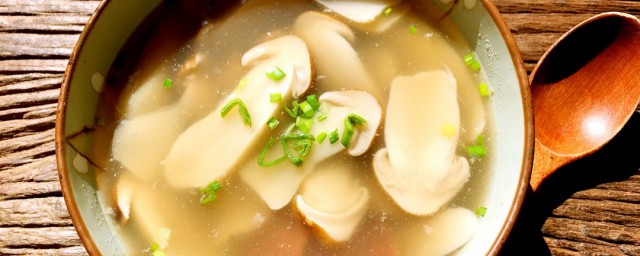 松茸菇煲湯搭配最佳做法