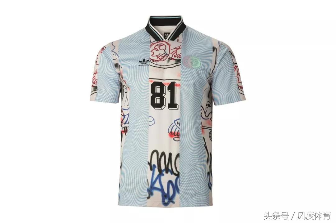 足球服怎么穿視頻（怎么穿球衣？對不起，我只把它當件普通的短袖！）
