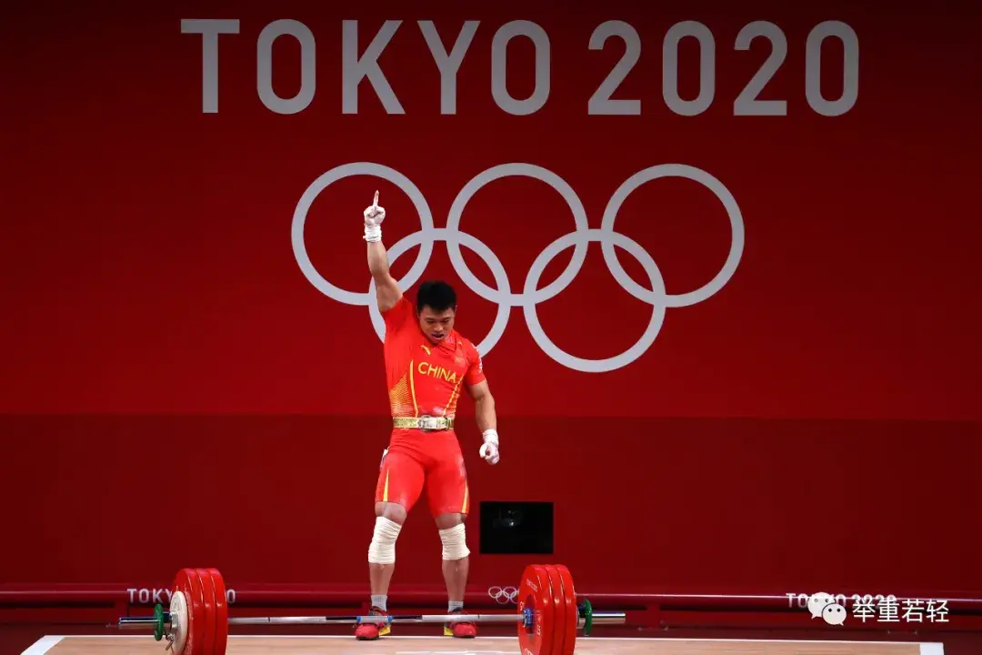 莫斯奎拉入選（雙雄雙金雙擊666 舉無不勝！中國舉重，牛！）