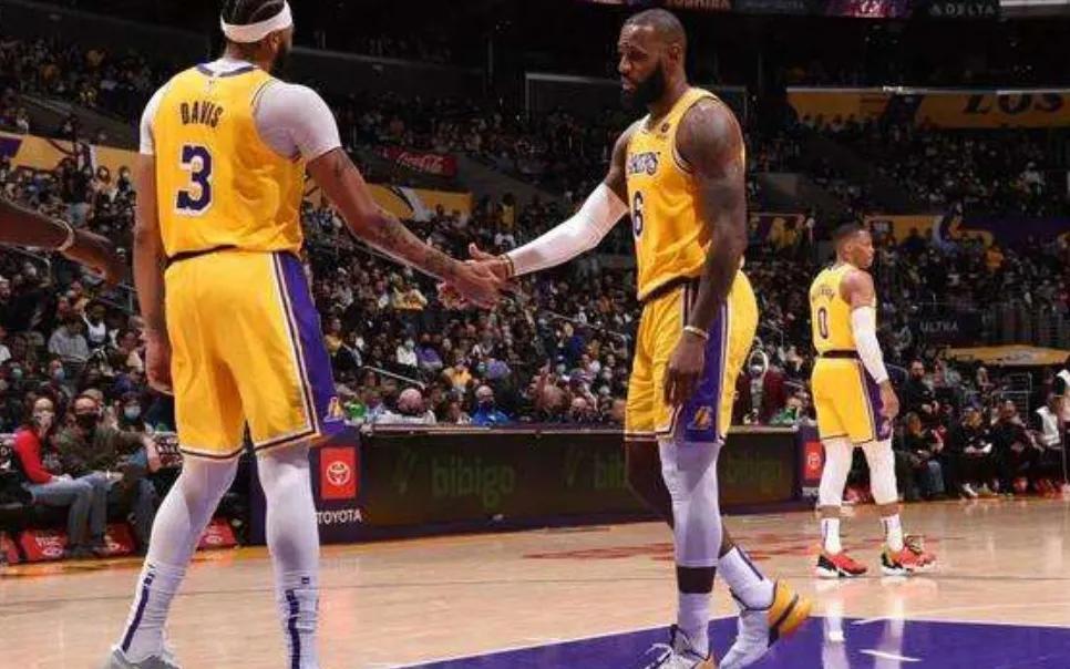 20年nba總決賽數(shù)據(jù)（2019-20賽季詹姆斯FMVP，總決賽真的力壓濃眉嗎？用事實(shí)告訴你）