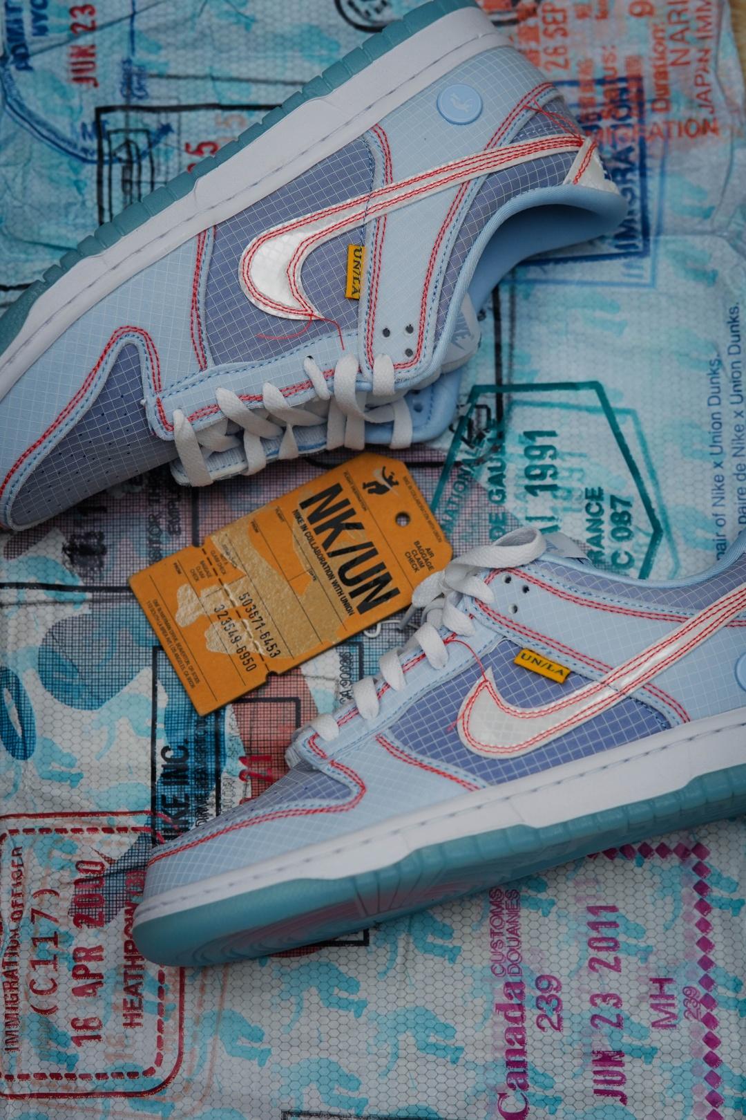 藍白色籃球鞋（致敬球鞋之都，2022最美DUNK）