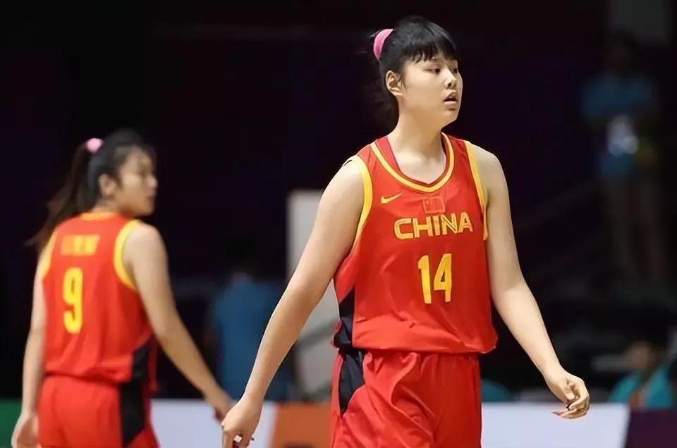 女籃世界杯哪個臺直播（CCTV5直播女籃世界杯中國vs美國，內線雙塔全力出擊挑戰世界第一）
