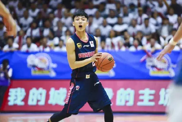 cba100籃球命中率（3秒壓哨絕殺！CBA總決賽100%命中率，這個廣東小伙贊）