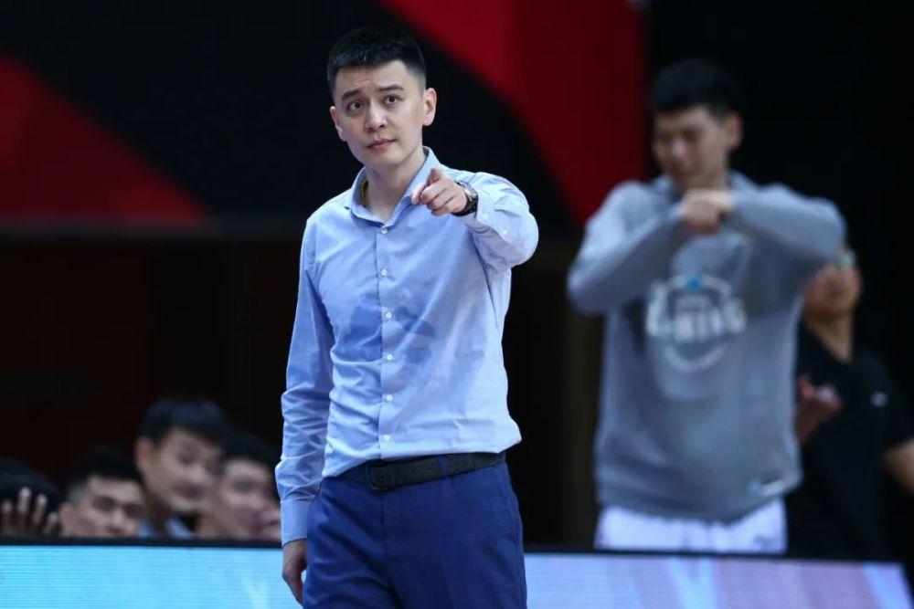 籃球火高手排名（盤點CBA教練之最，楊鳴最帥郭士強最優秀，不吹不黑蔣興權真王者）