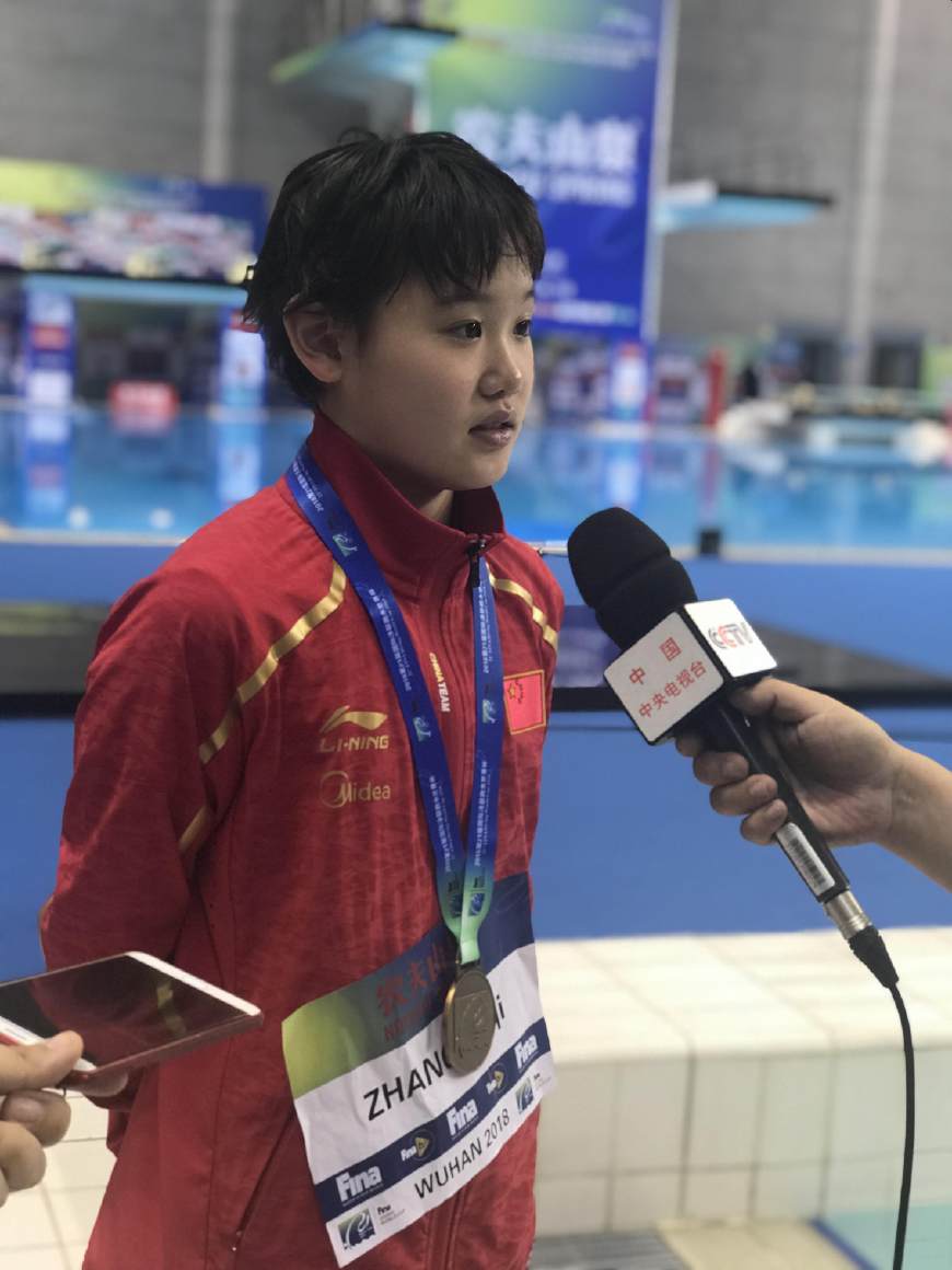 跳水運動員張家齊多高（17歲跳水女皇因發育輸14歲師妹！周繼紅：里約小不點2年變165大塊頭）