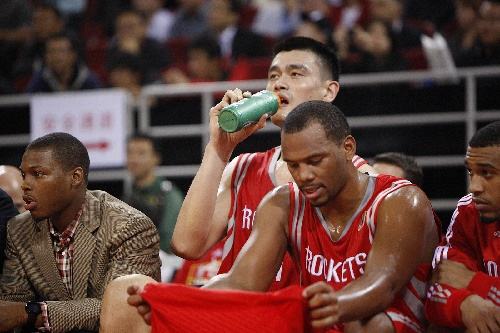 姚明火箭隊(duì)比賽視頻（經(jīng)典：2005年火箭VS小牛G4 麥迪對戰(zhàn)諾天王 姚明怒了！含錄像）