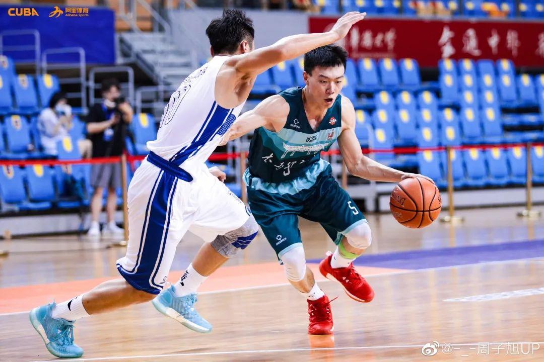 籃球高手視頻素材（一米九的扣籃王！“湖師克星”離CBA不遠了？）