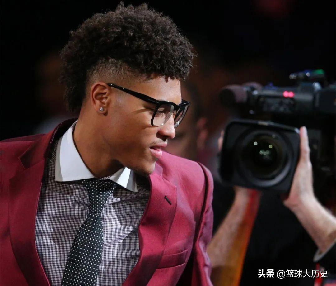 15年nba選秀順位（2015屆選秀重排！四位全明星，13順位逆襲，狀元沒變化！）