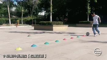 足球繞樁有什么技巧（足球訓練：周清彬繞轉盤帶訓練合集（從入門到進階））