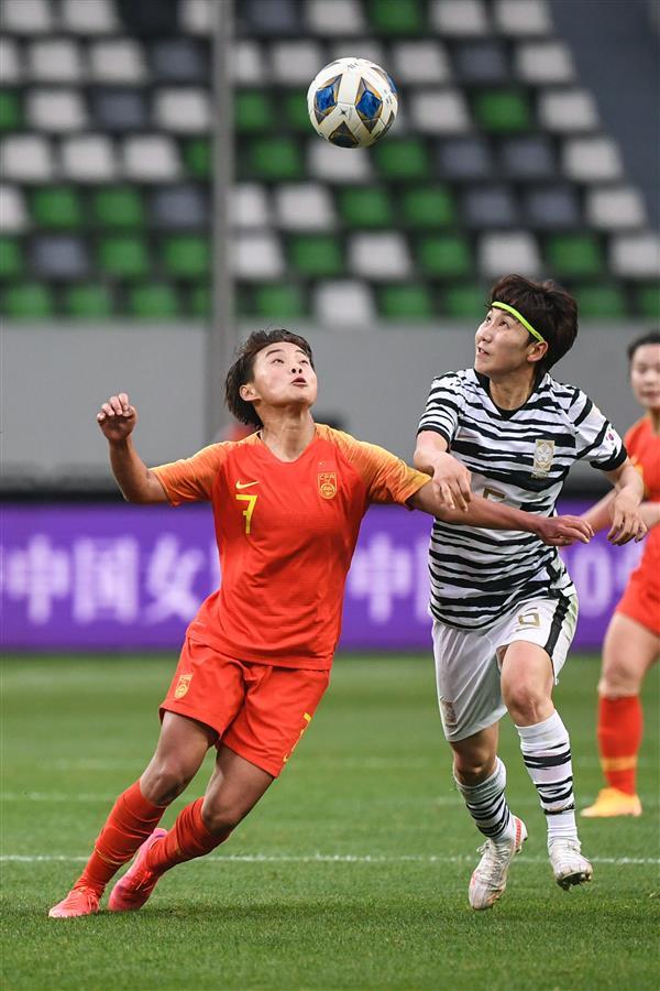 女足亞洲杯幾年（時隔16年，中國女足再度笑傲亞洲之巔）
