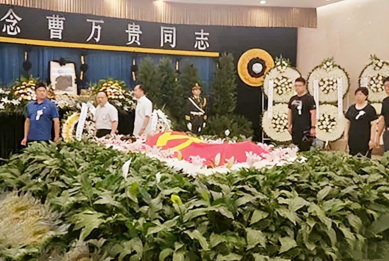 在中國舉辦的奧運會是哪一年（08年華國鋒逝世，韓芝俊為完成丈夫遺愿提出一個要求，中央：同意）