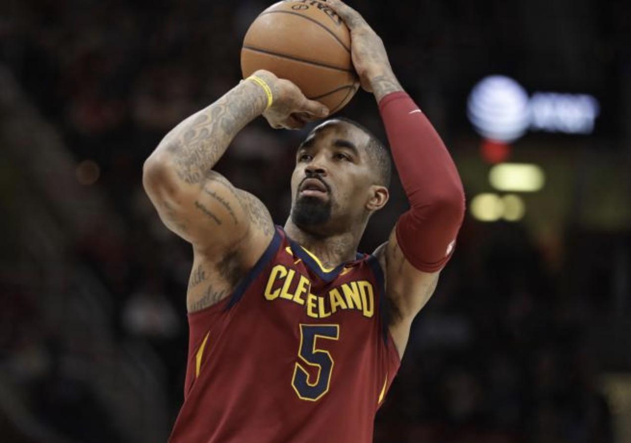 林書豪在nba場均得分（林書豪生涯場均11分什么概念？看了JR格林尼克楊數據你就懂）