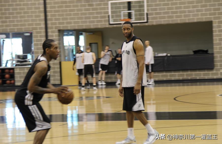 nba有哪些球星打過cba（麥迪當(dāng)年為何會來CBA打球，又為何只打了29場比賽選擇返美？）