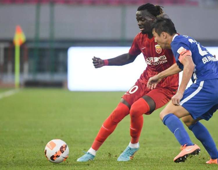 中超u23調(diào)整什么看漫（海港再遇難題！國(guó)青小將歸隊(duì)，“U23政策”重啟后如何調(diào)整陣容）
