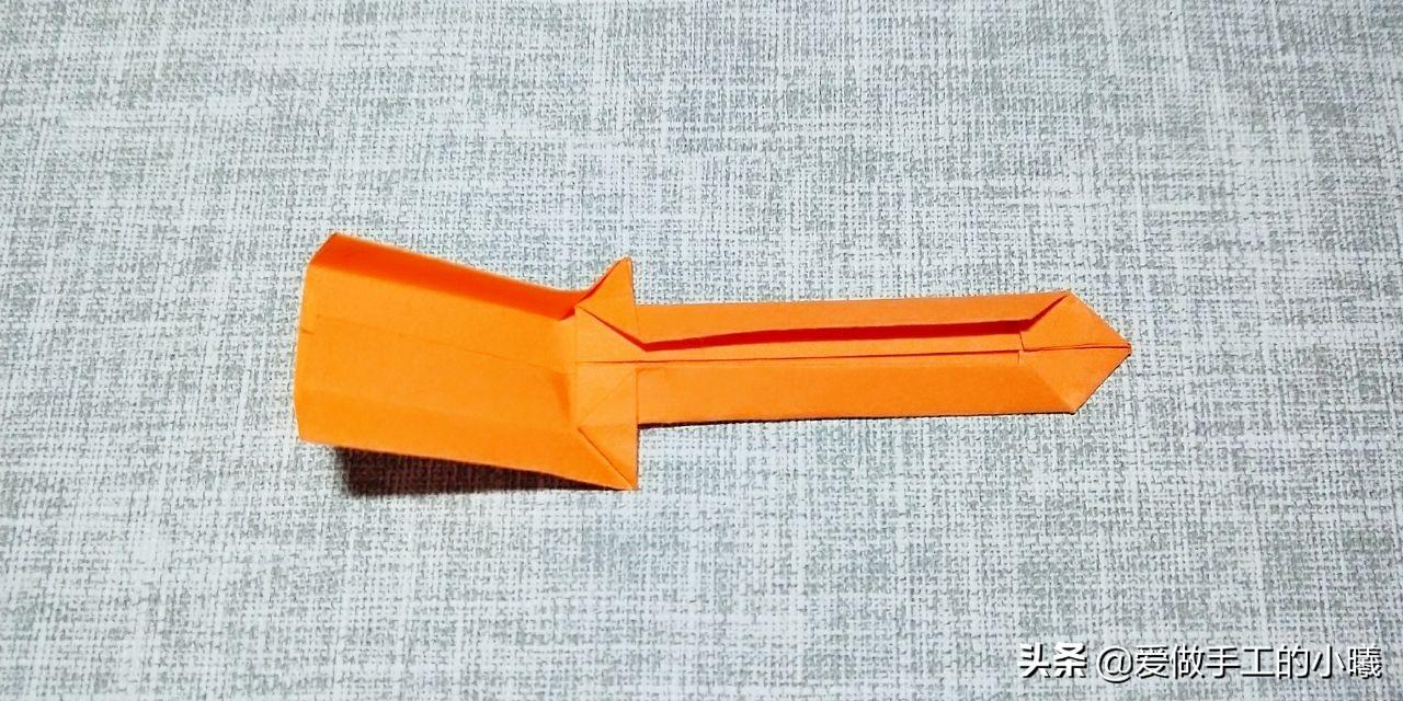 折一個火焰劍（幾步就能完成的折紙寶劍，簡單好玩不傷人，90后的記憶）