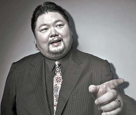 姚明慈善賽臺北開打（回顧2010年姚基金臺北慈善賽，臺北市長陪坐場邊，林書豪剛進入NBA，周杰倫、羅志祥當場跪拜姚明）