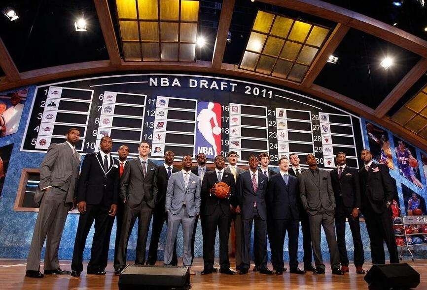 2011NBA選秀名單（2011選秀重排，歐文退居第二，湯普森僅排第四）