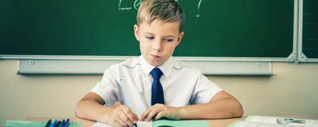 男孩霸氣的名字兩個字