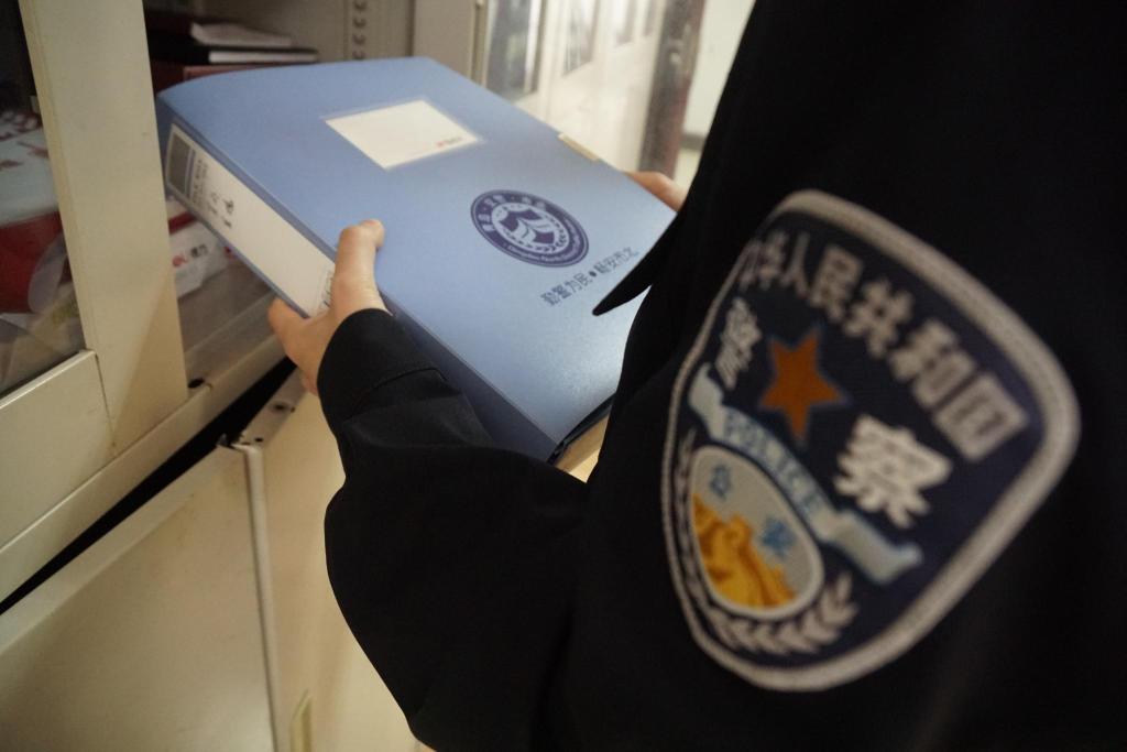 二手乒乓球臺多少錢（新聞周刊丨爸爸離開的日子：無數次夢到他，每天都想著他，永遠要學習他）