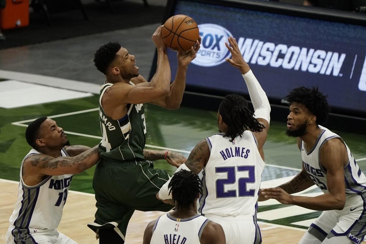 雄鹿128-115大勝國王（塔圖姆32分空砍，哈歐合砍65分籃網雙殺，卡佩拉打爆約基奇）
