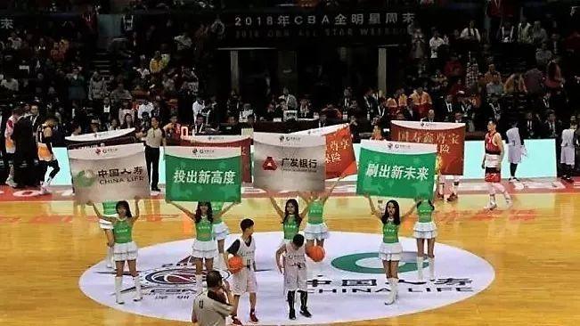 為什么cba不用隊名（CBA球隊不配擁有隊名？什么時候CBA才能撕下冠名商這塊狗皮膏藥）