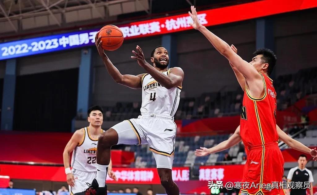 cba遼寧男籃比賽視頻回放（趙繼偉狂飆三分，付豪三節兩雙，遼寧勝吉林）