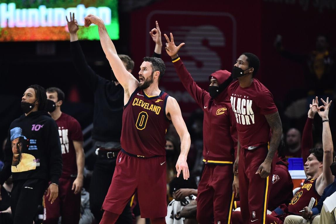 NBA交易截止日期過了（2換4交易達成！誕生3贏家3輸家，雙方各取所需，一人頂薪卻沒了）