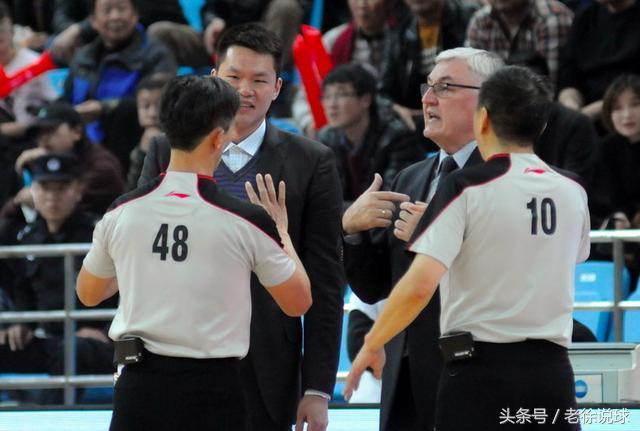 為什么nba錄像看不（連續兩天，連續兩場比賽裁判都失誤，為何不看回放？CBA不允許！）