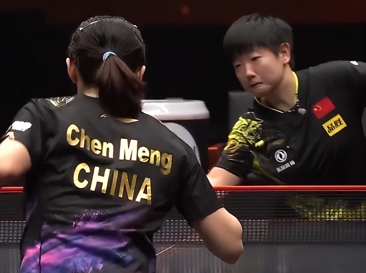 陳夢擊敗了孫穎莎（孫穎莎4-3陳夢拒逆轉：喜提1500分+40萬獎金 單月連奪3冠太狠）