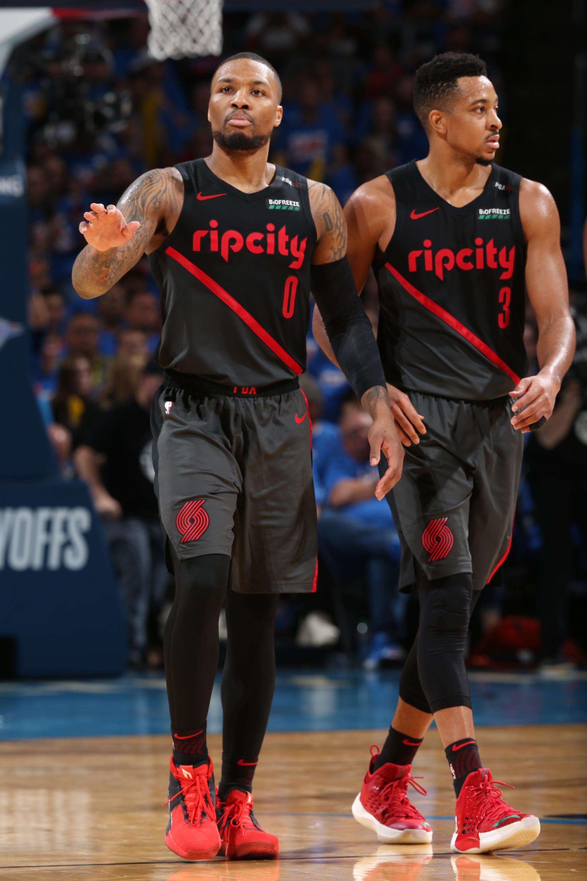 NBA的太太團中前五的都有誰（長相普通也能進NBA太太團？5大超巨4人妻子不好看，賢妻良母吃香）