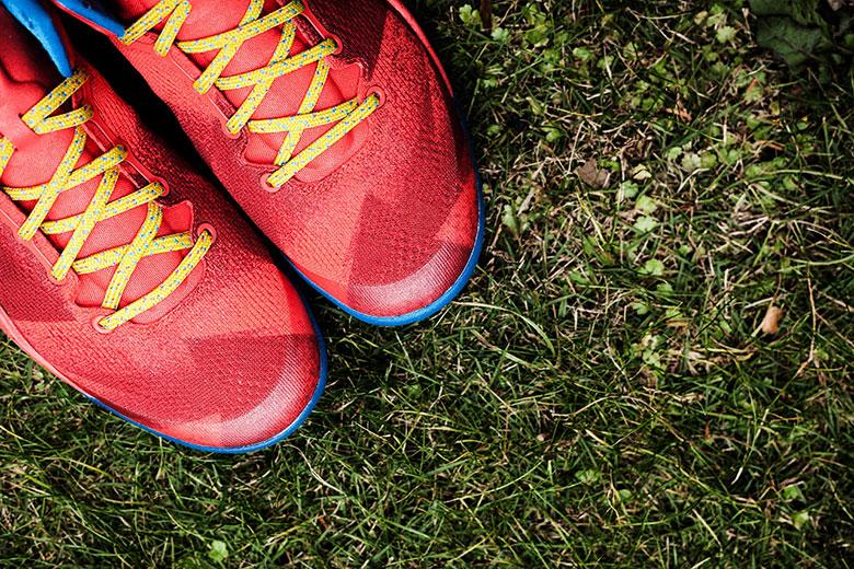 科比歷代戰靴（KOBE8代入坑籃球鞋經典配色回顧！Nike科比戰靴NBA上腳）