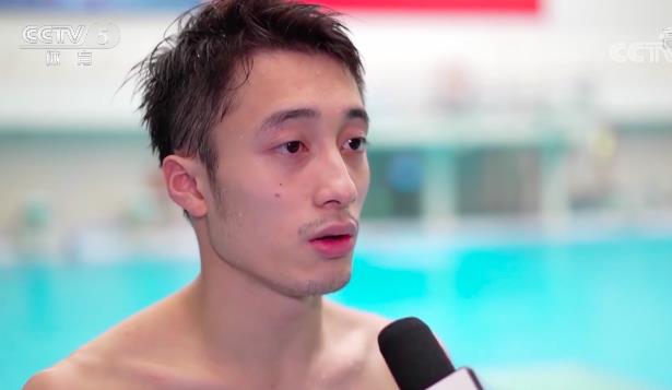 男子十米跳水哪個臺（跳水男子十米臺主力陣容調(diào)整！楊健離隊，大眼帥哥深受周繼紅重視）