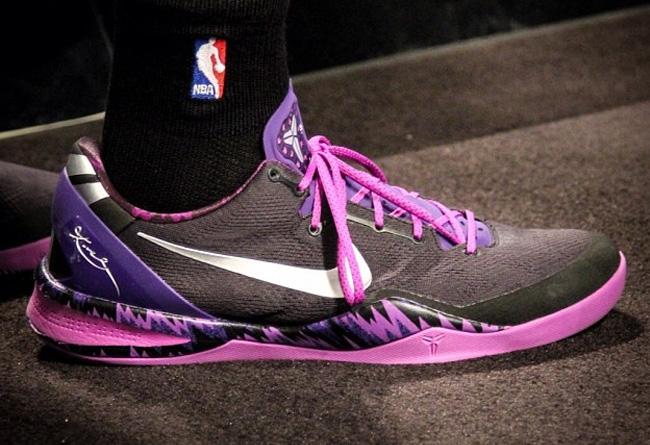 科比歷代戰靴（KOBE8代入坑籃球鞋經典配色回顧！Nike科比戰靴NBA上腳）