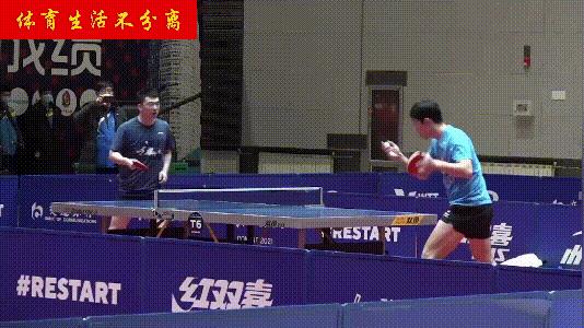 乒乓球如何接弧圈球（業(yè)余打乒乓球連續(xù)拉弧圈難在哪，許昕加轉(zhuǎn)接前沖訓(xùn)練戰(zhàn)例談銜接）