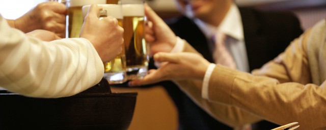 打了疫苗喝酒了怎么辦