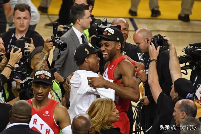 為什么nba奪冠要去白宮（猛龍奪冠，那么問(wèn)題來(lái)了：他們到底是去見(jiàn)加拿大總理還是去白宮？）